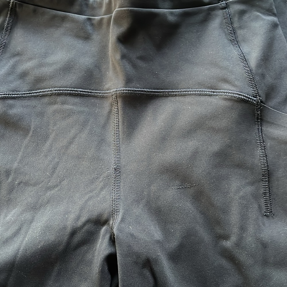 Lululemon Swift Speed Tight Size 4 28’ - image 4